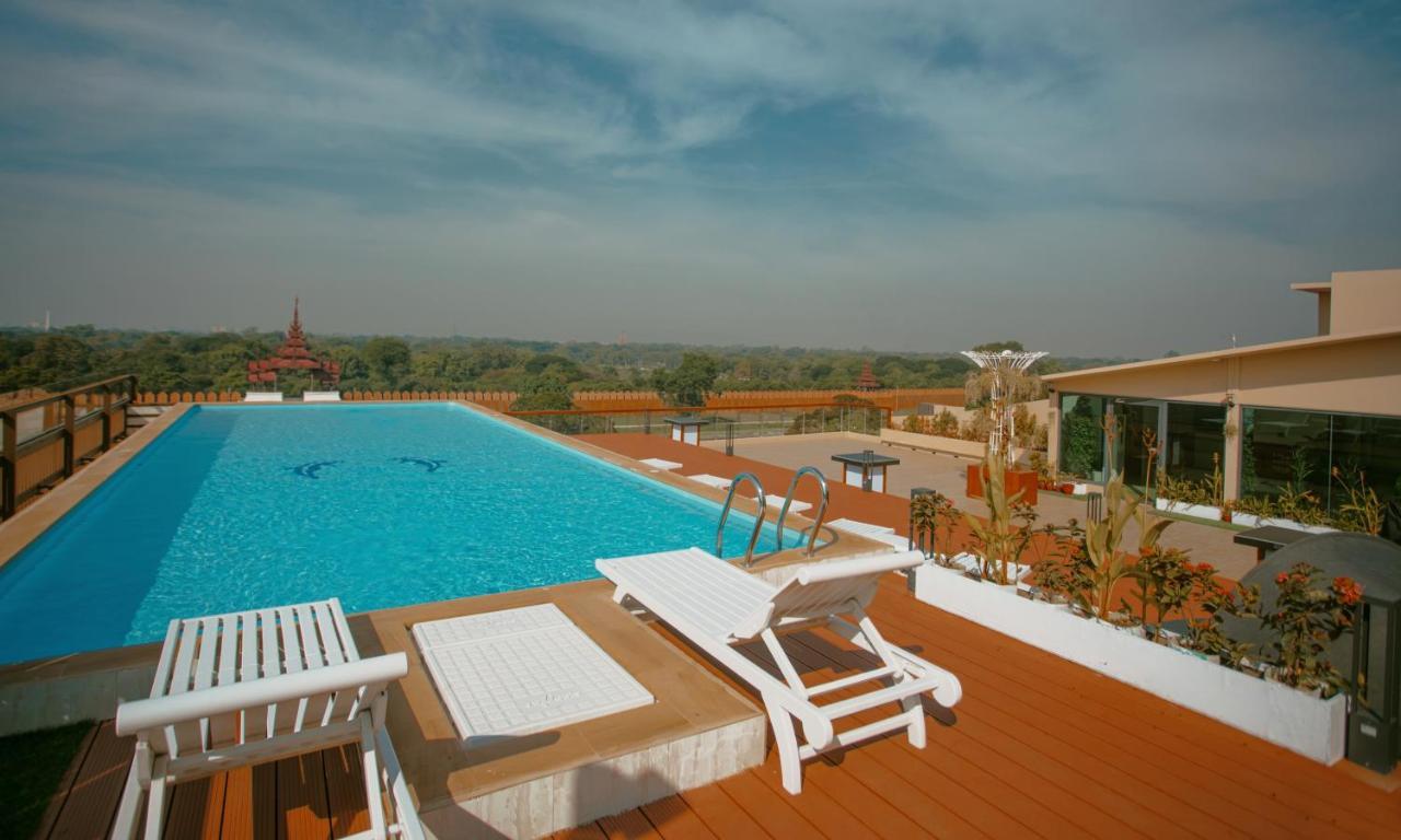 Sunset Palace View Suites Mandalay Exterior foto